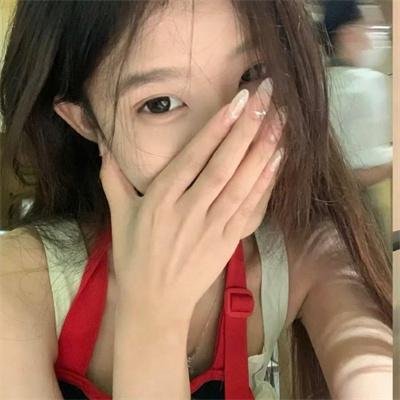 好女三头瞒